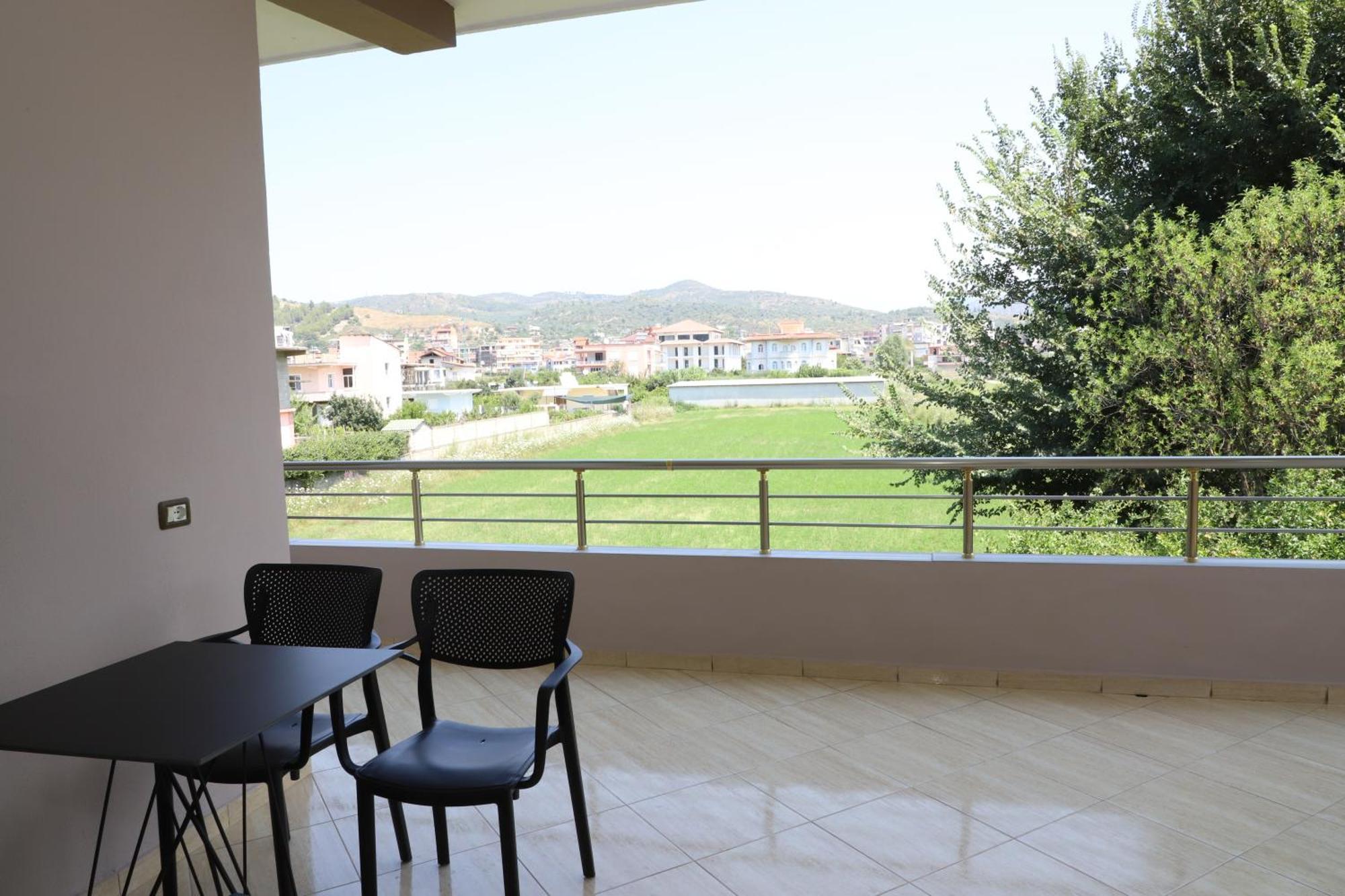 Fjorentin Appartement Berat