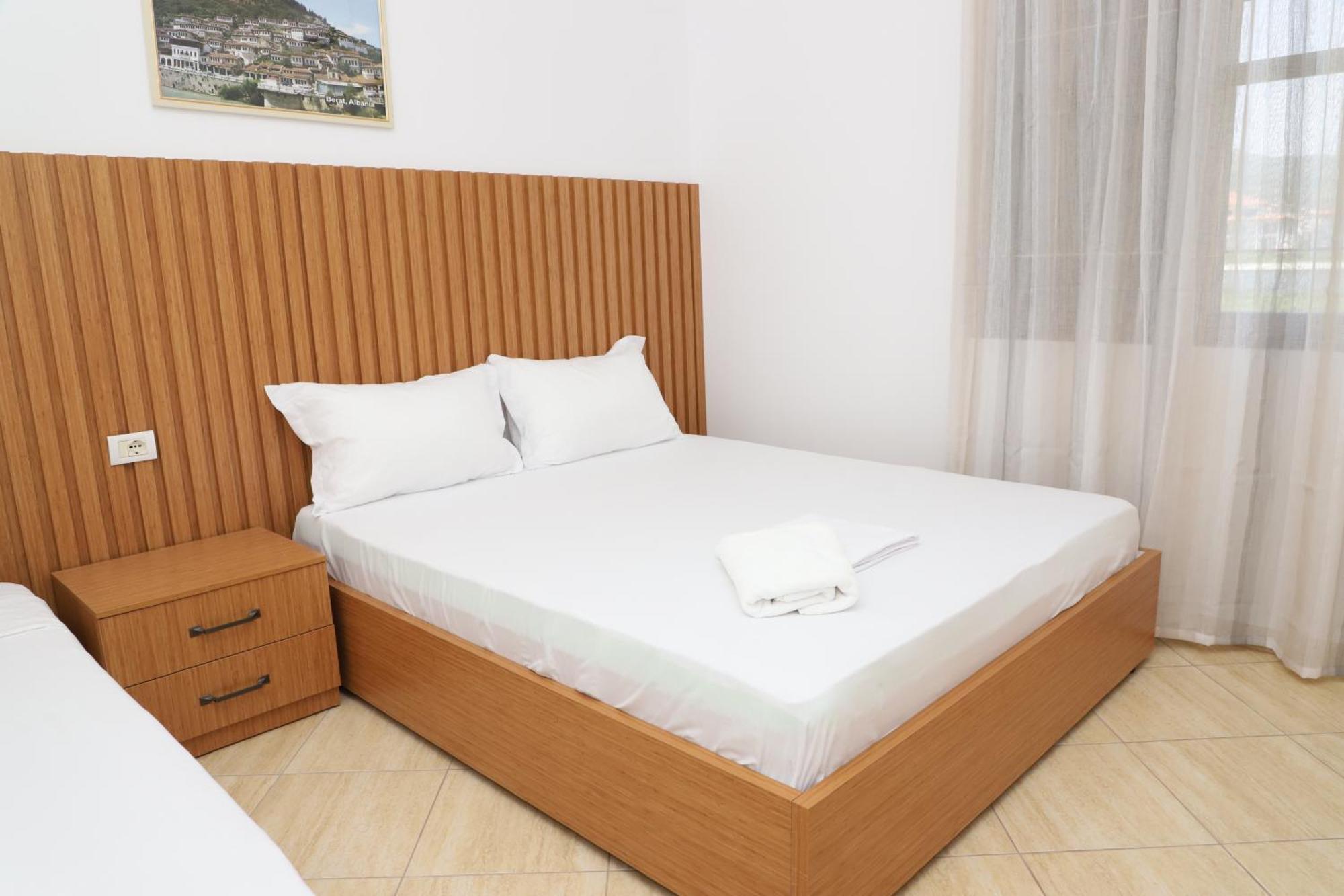 Fjorentin Appartement Berat