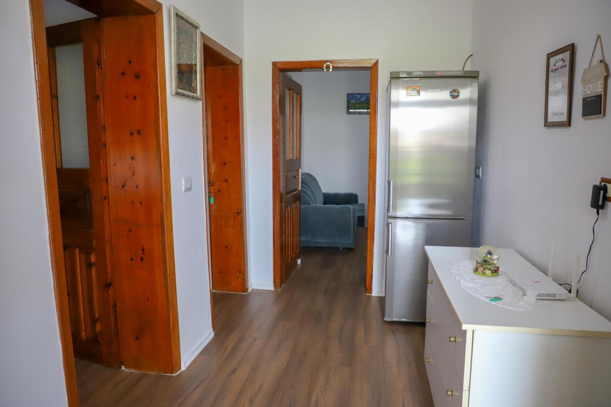 Fjorentin Appartement *